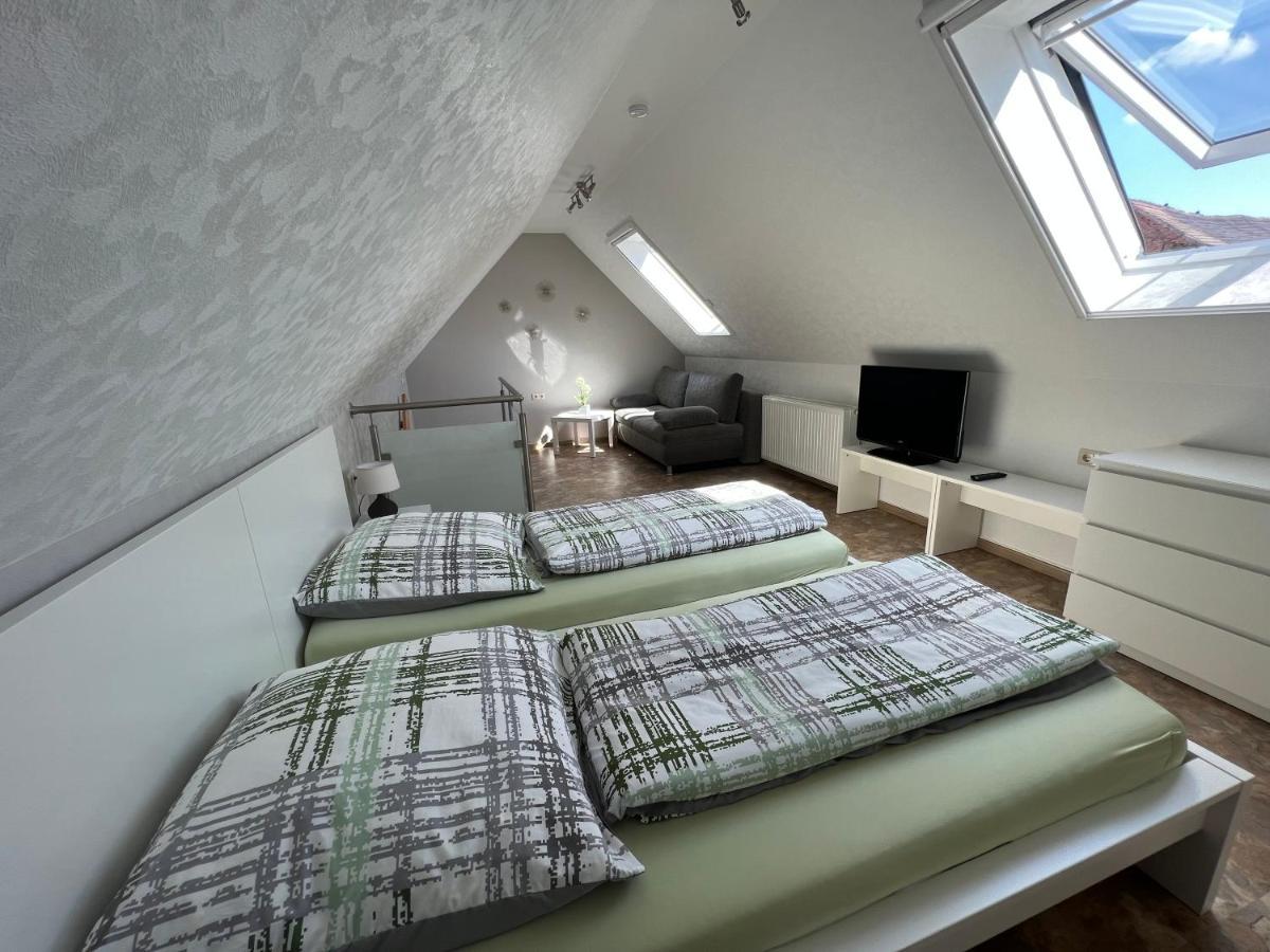 Ferienhaus Zum Gaesschen Weissenfels Bagian luar foto